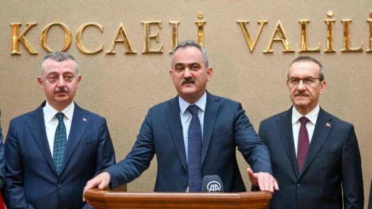 Milli Eğitim Bakanı Özer: 'Okul kantinlerindeki kira artışını yüzde 25 artışla sabitleme kararı aldık'