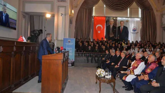 Milli Eğitim Bakanı Özer: 'Son 20 yılda eğitimin tüm kademelerinde sessiz bir devrim gerçekleşti'