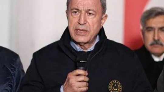 Milli Savunma Bakanı Akar, TCG İskenderun gemisinin yaralı vatandaşları Mersin'e sevk edeceğini duyurdu