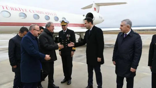 Milli Savunma Bakanı Hulusi Akar'dan Amerika ve Yunanistan'a uyarı