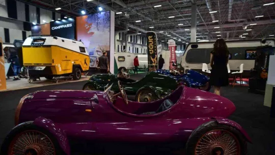 Milyonluk karavanlar ev konforunda dış yaşam sunuyor