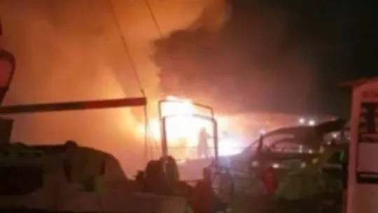 Milyonluk tekne ve yatta yangın