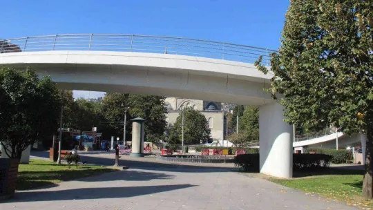 Mimar Sinan'ın şaheserine 'çelik konstrüksiyon köprü' ile gölge düşürdüler