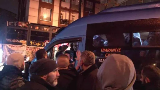 Minibüsçülerin 'güzergah' tartışmasında hattın yolu değiştirildi, 17 minibüs bağlandı