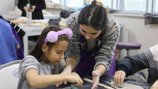 Miniklerden İZGİM Çocuk Atölyelerine yoğun ilgi