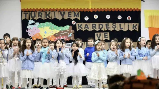 Miniklerin Yerli Malı Haftasını kutladı