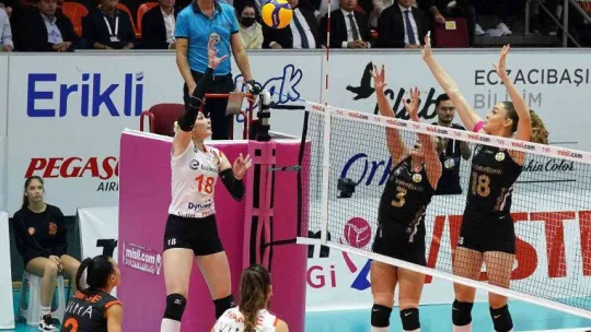 Misli.com Sultanlar Ligi: Eczacıbaşı Dynavit: 3 - VakıfBank: 0