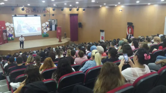 Mektebim koleji zirvede!