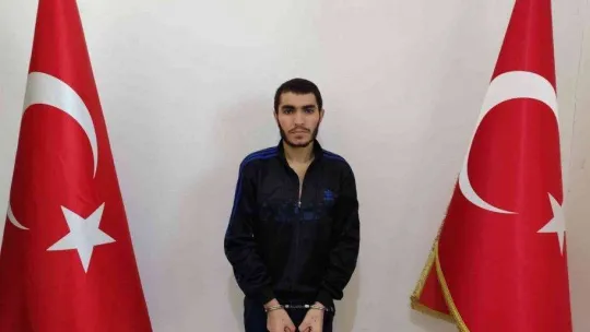 MİT, Suriye'de 3 PKK'lı teröristi yakaladı