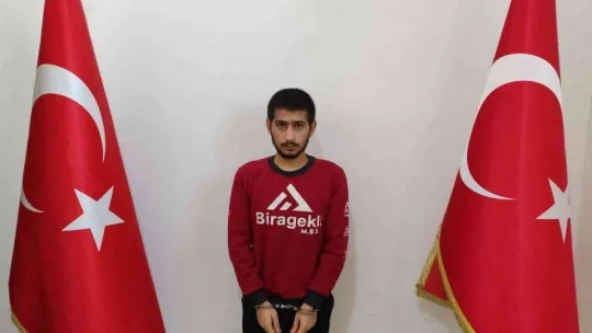 MİT, Suriye'de 3 PKK'lı teröristi yakaladı