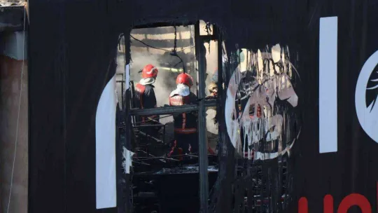 Mobilyacılar Çarşısında faciadan dönüldü