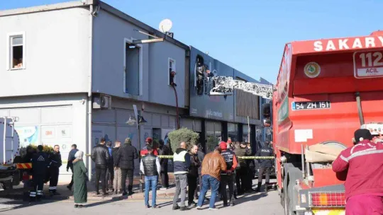 Mobilyacılar Çarşısında faciadan dönüldü