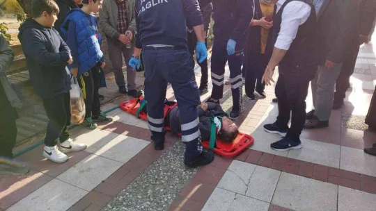 Motorlu araç girişinin yasak olduğu yürüyüş yolunda motosiklet yayaya çarptı