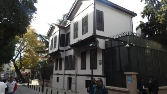 MSB'nin iki gemisinden Selanik'e liman ziyareti