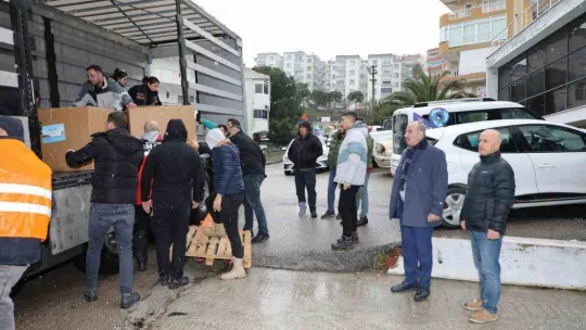 Mudanya'nın yardımları yola çıktı
