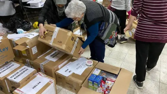 Muğla'da depremzedeler için üretim yapılıyor