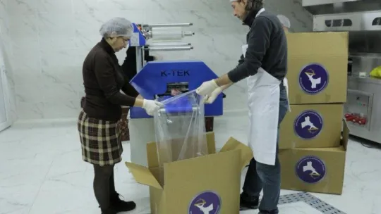 Muğla'da depremzedeler için üretim yapılıyor