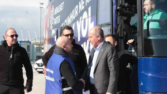 Muharrem İnce, eylemdeki TÜPRAŞ işçisini ziyaret etti