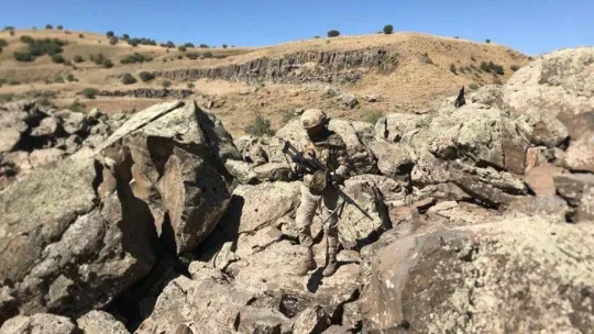 Muş'ta 'Eren Abluka-36 Şehit Jandarma Üsteğmen İsmail Moray Operasyonu' başlatıldı