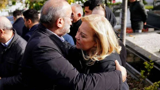 Mustafa Cengiz kabri başında dualarla anıldı