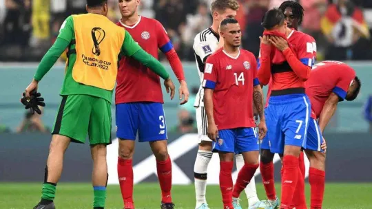 Nefes kesen grupta Japonya ve İspanya son 16'da