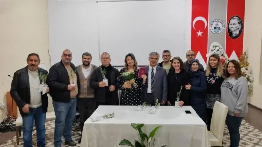 Nikahta şeker yerine zeytin fidanı dağıttılar