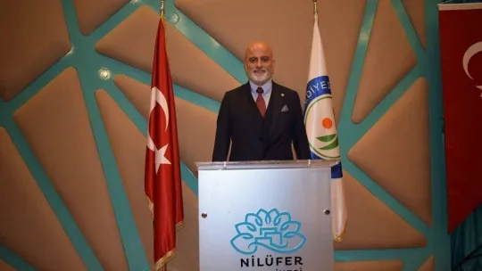 Nilüfer Belediyespor'da  Tamer işler'e güven oyu