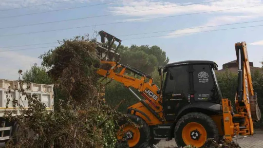 Nilüfer'de bahçe ve budama atıkları kompost oluyor