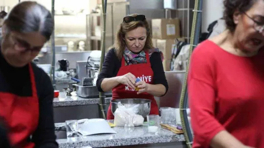 Nilüfer'de kadın derneklerine sağlıklı beslenme atölyesi