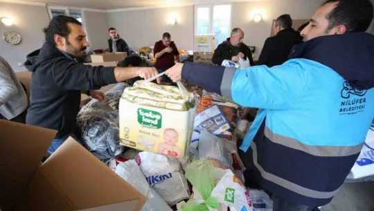 Nilüfer'den deprem bölgesine yardım eli