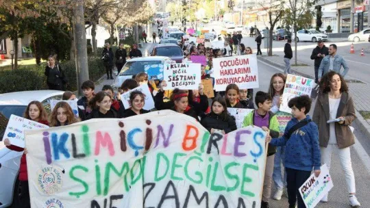 Nilüferli çocuklar, hakları için yürüdü
