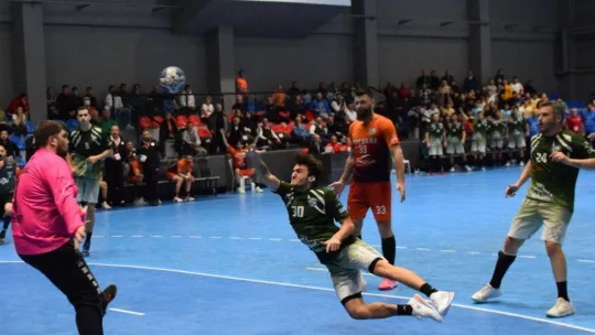 Nilüferli hentbolcular kupada tur atladı