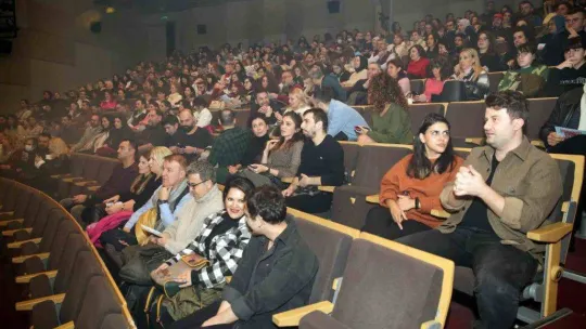 NKT 'Dünyanın Bütün İsimleri' ile alkışları topladı
