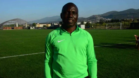 Ödünç ayakkabılarla Galatasaray'ı devirdiler