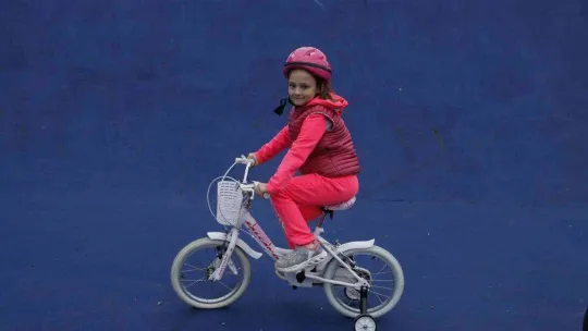 Öğrencilere bisiklet eğitimi verildi