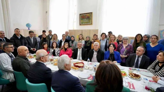 Öğretmenler, öğretmenevi restoran ve kafelerinden yüzde 30 indirimli yararlanacak