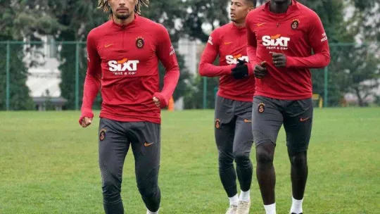 Okan Buruk: 'Taraftarımıza verdiğimiz mutluluğu devam ettirmek istiyoruz'