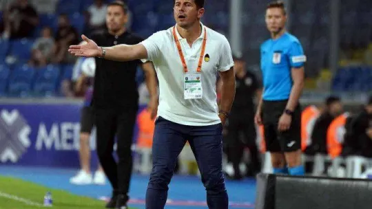 Okan Buruk ile Emre Belözoğlu, ilk randevuda