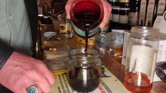 Öksürüğü geçmeyen soluğu aktarda alıyor