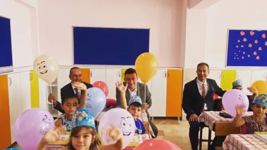 Okul öncesi ile birinci sınıf öğrencileri uyum eğitimlerine başladı