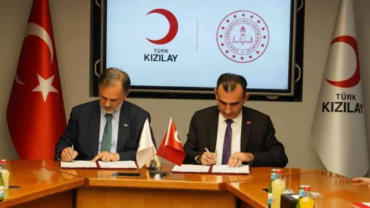 Okullarda 'Kızılay kolları' yeniden canlanıyor