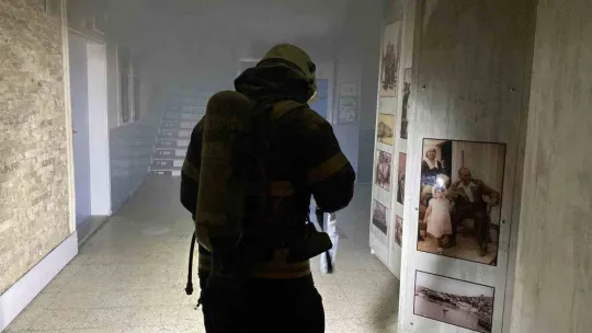 Okulun mutfağında yangın çıktı