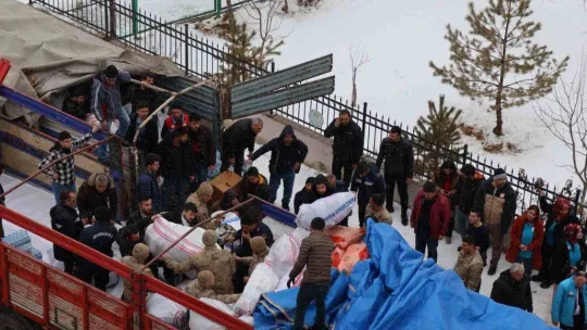 Oltu'da yardım seferberliği