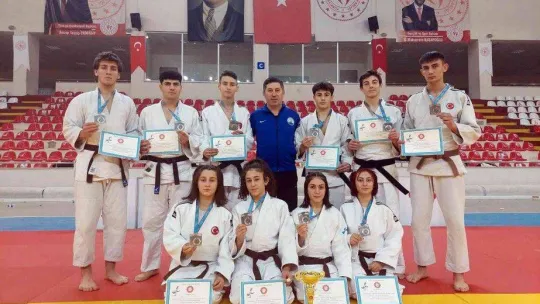 Osmangazili judocular 1. Lig'de