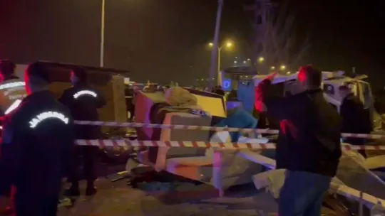 Osmaniye'de trafik kazası: 2 ölü, 4 yaralı
