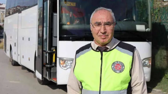 Otobüs kazalarının en önemli sebepleri uykusuzluk ve yol hipnozu