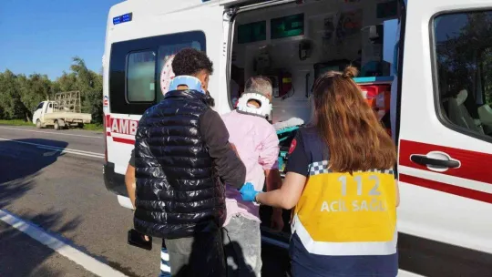 Otomobil ilaç tankerine çarptı: 3 yaralı