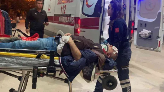 Otomobil ile çarpışan bisikletin sürücüsü ağır yaralandı