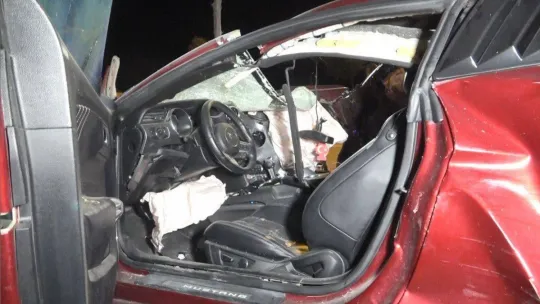 Otomobil ile kamyonetin çarpıştığı kazada ölü sayısı 2 oldu