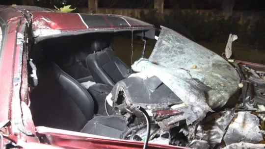 Otomobil ile kamyonetin çarpıştığı kazada ölü sayısı 2 oldu